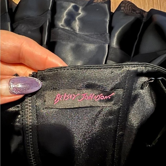 Betsey Johnson 2011 Pre Production Dress Sample! See measurements - Picture 3 of 10